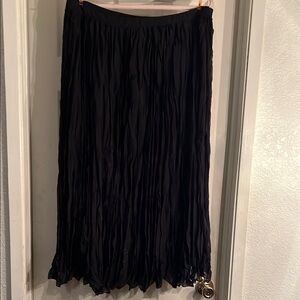 Elegant Black Pleated Skirt